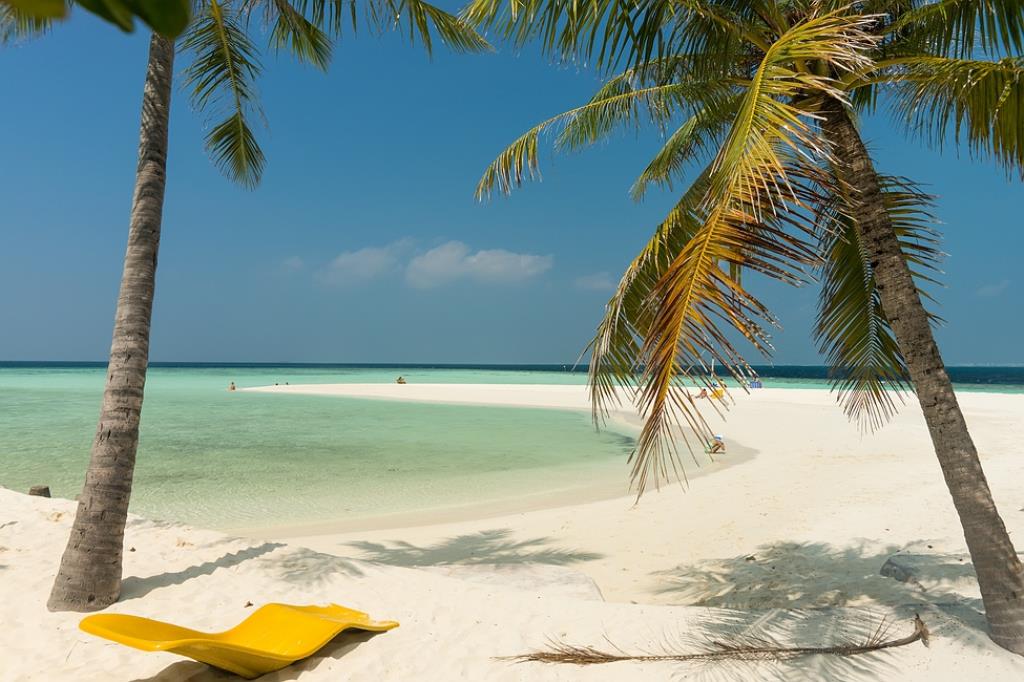 embudu island beach resort maldives